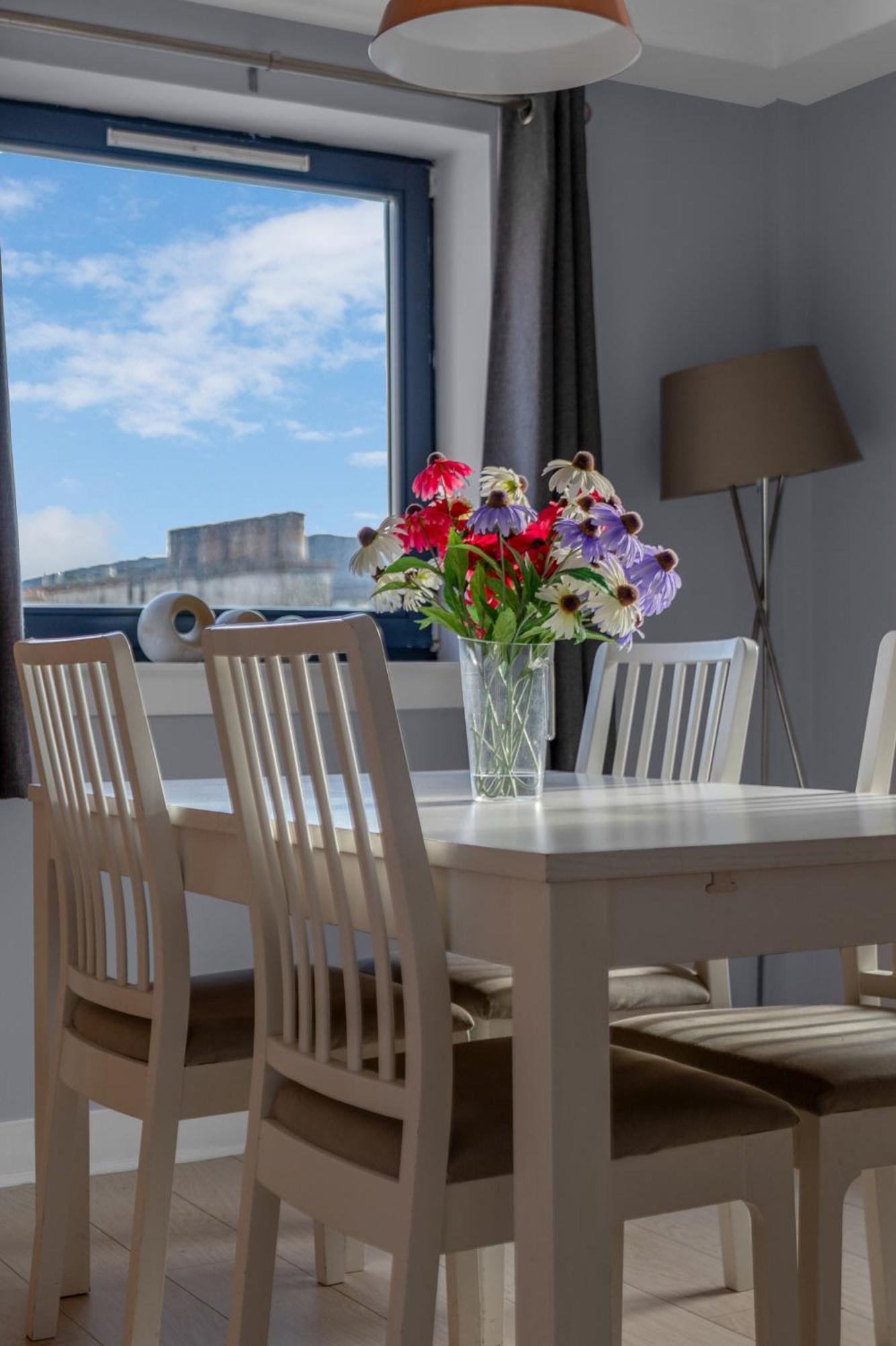 Gorgeous Old Town Hideaway Apartment EDI Exterior photo